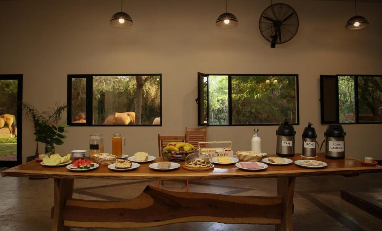 Hosteria Jasy Колония Карлос Пелегрини Екстериор снимка